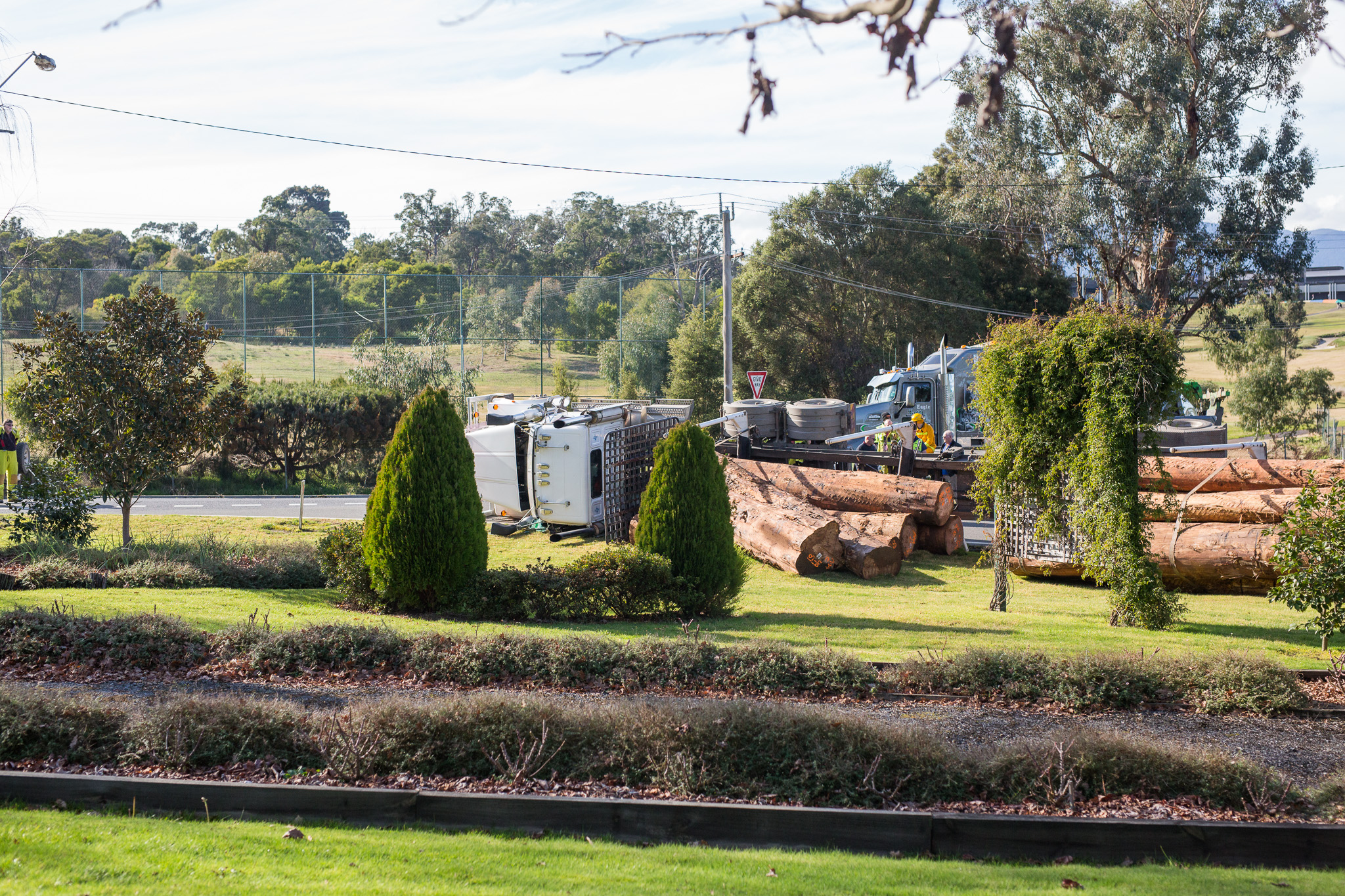 Healesville Log Truck rolled over at intersection between RACV and Healesville Gables