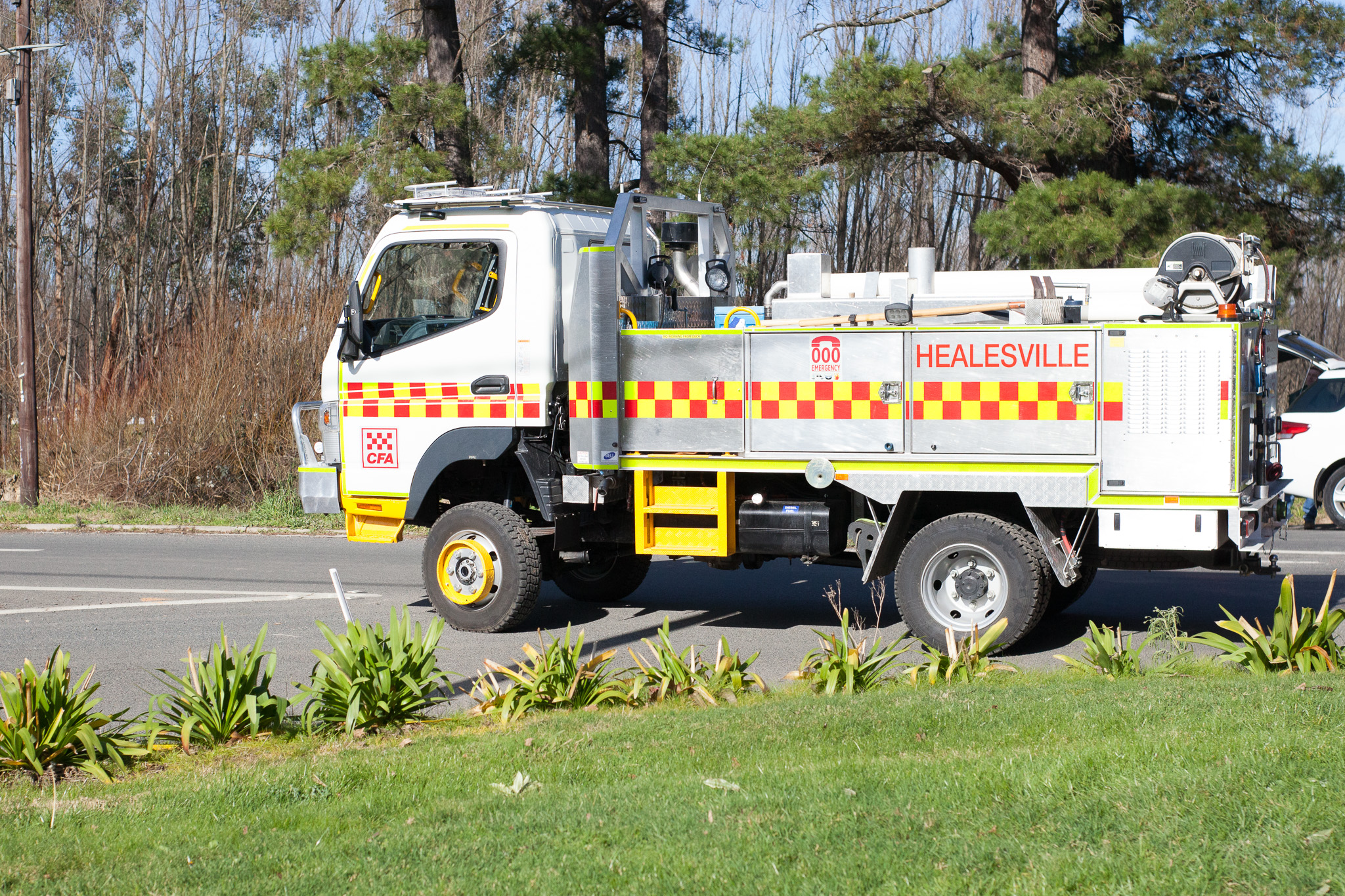 Healesville Log Truck rolled over at intersection between RACV and Healesville Gables